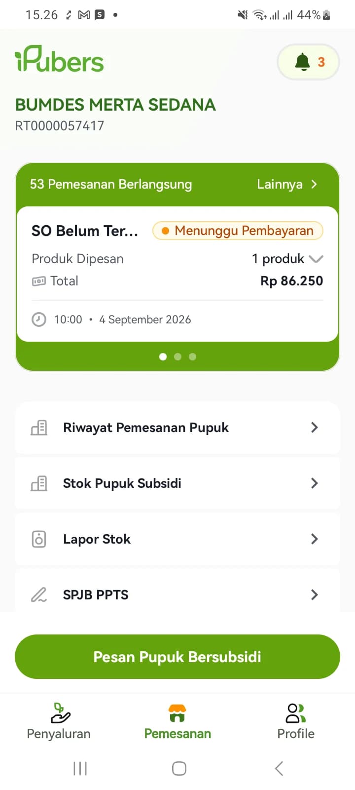 Tab Pemesanan dengan menu Riwayat Pemesanan Pupuk, Stok Pupuk Subsidi, Lapor Stok, SPJB PPTS, dan Pesan Pupuk Bersubsidi