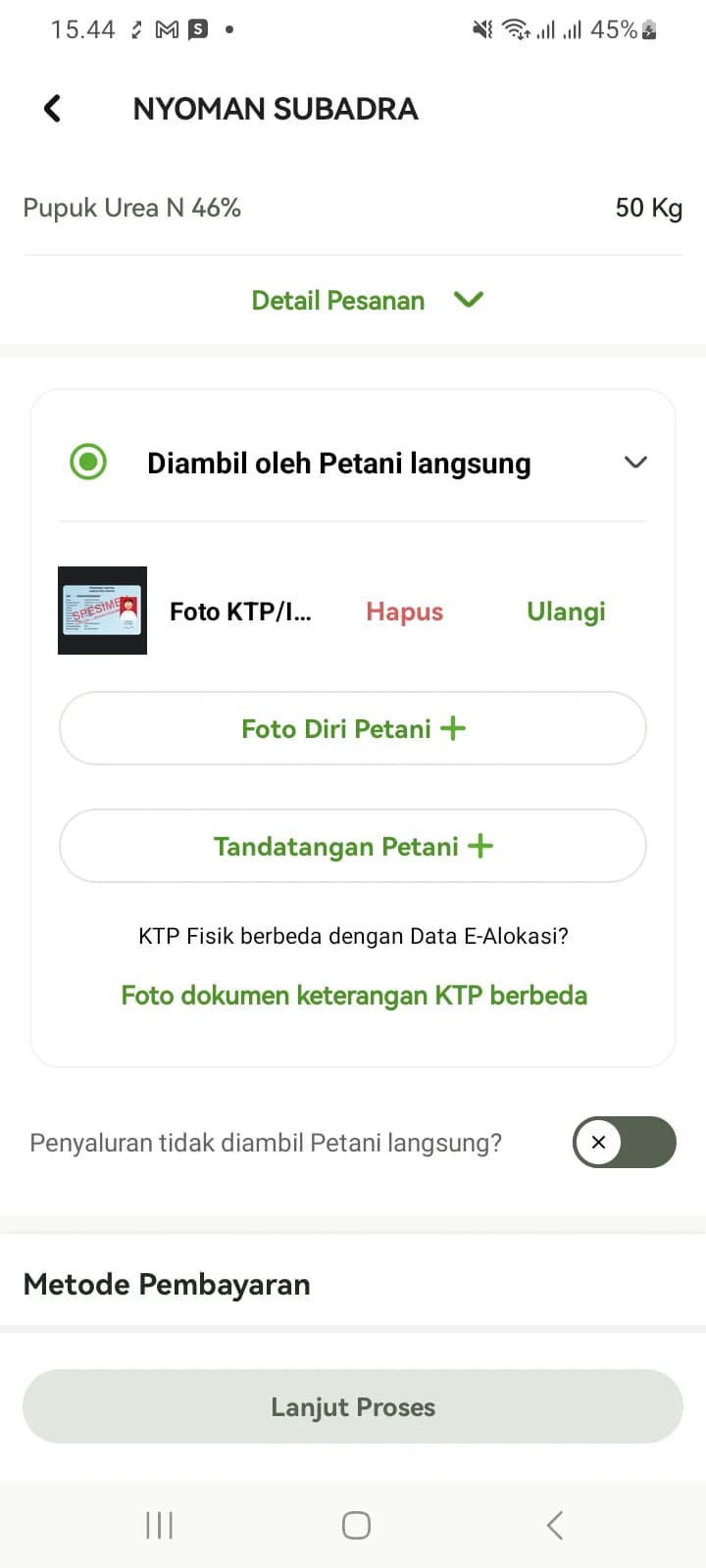 Item dokumen yang sudah terisi menampilkan gambar kecil beserta tombol hapus dan ulangi